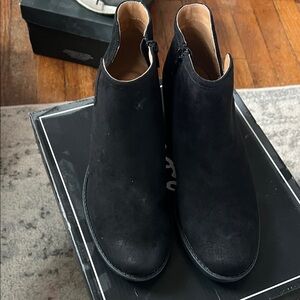 Qupid Black Ankle Boots